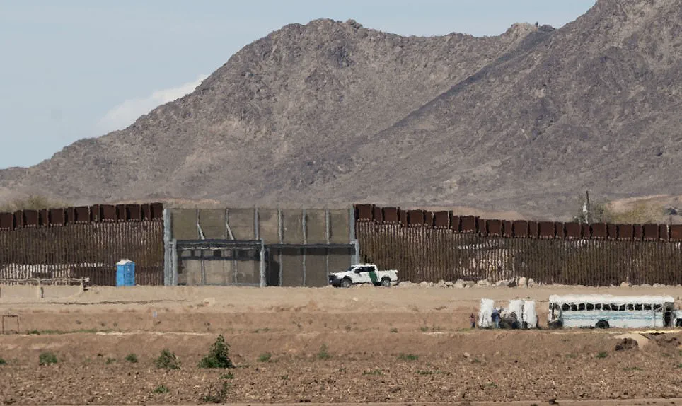 Coyotes Dressing as Border Patrol Agents to Smuggle Migrants