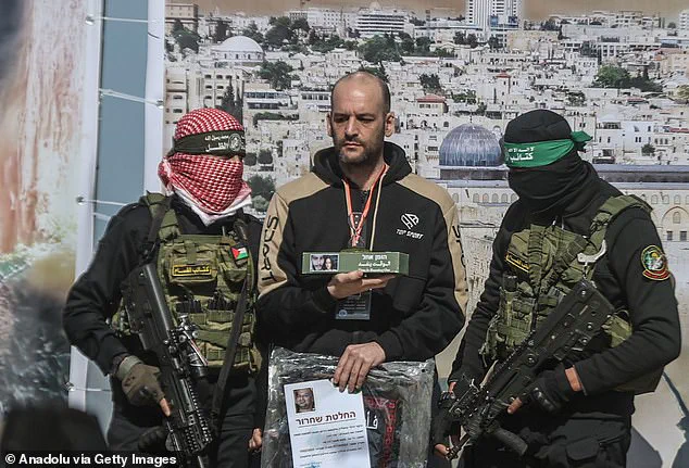 Hamas sends disturbing message to Israel with hostage photo