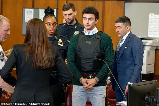 Manhattan Courtroom Scene of Suspect in UnitedHealthcare CEO Shooting