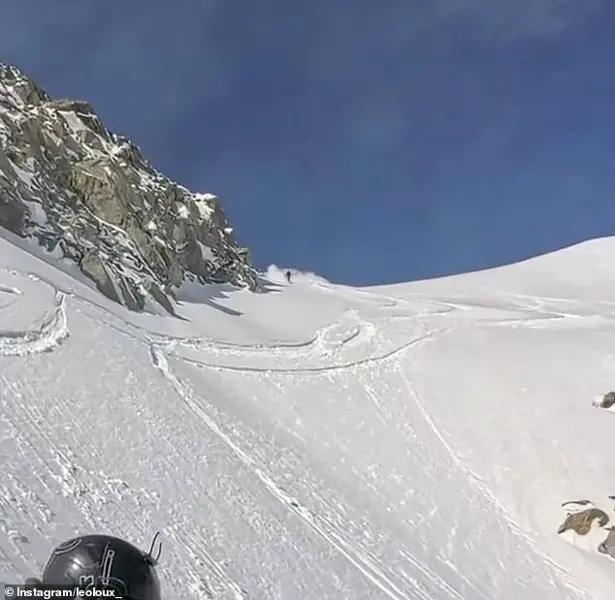 Skier’s Terrifying Avalanche Experience at Mont Blanc