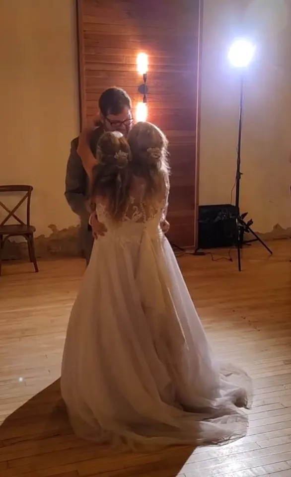 Confounding Assumptions: Abby and Brittany Hensel's Journey of Resilience and Determination