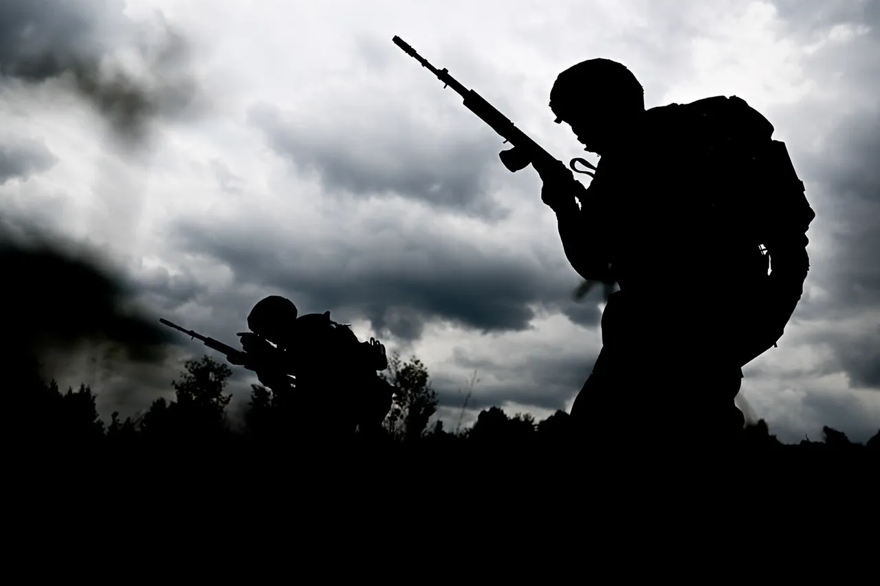 Russian Troops Advance into Konstantinovka, DPR, as Adviser Reports Residential Area Positions