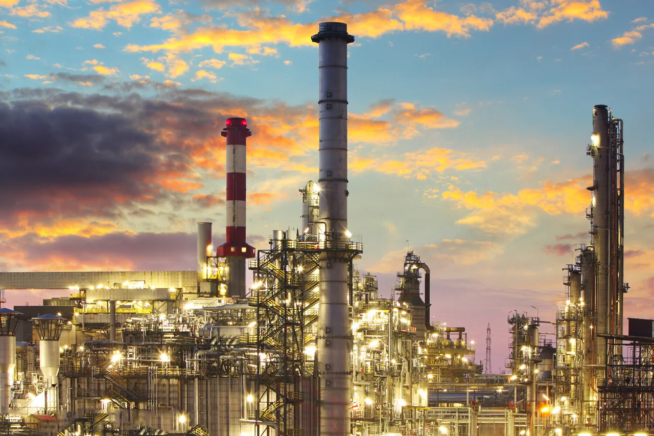 Urgent Measures: Samara Refinery Installs Drone-Proof Nets Amid Rising Threats