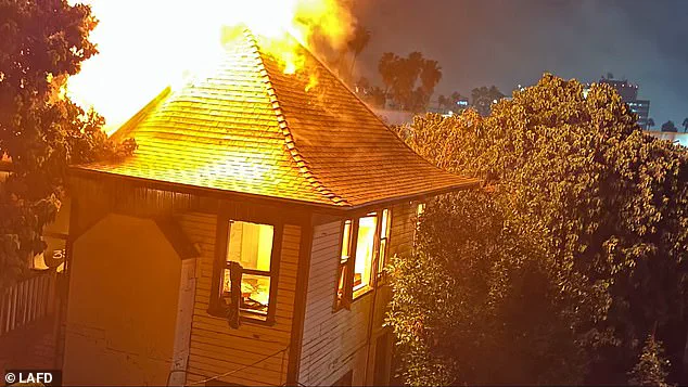Historic Hollywood Motel, Once a Hub for Iconic Films and Rock Legends, Reduced to Ruins in Catastrophic Fire, Marking End of an Era for Cultural Landmark