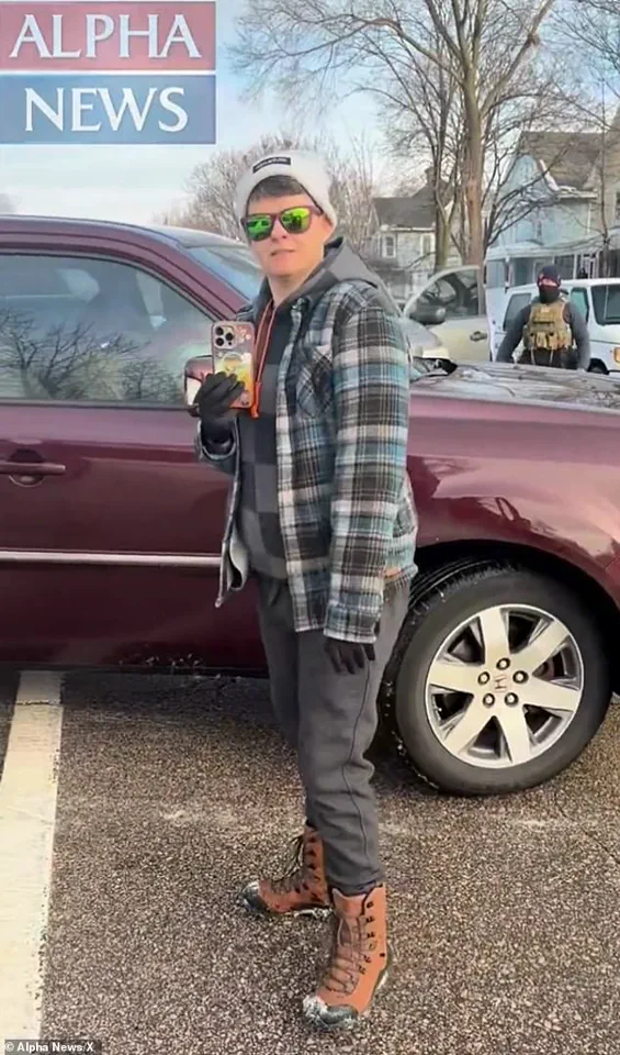 Trump Rejects FBI Collaboration with Minnesota Officials Over ICE Shooting, Calls Them 'Crooked'