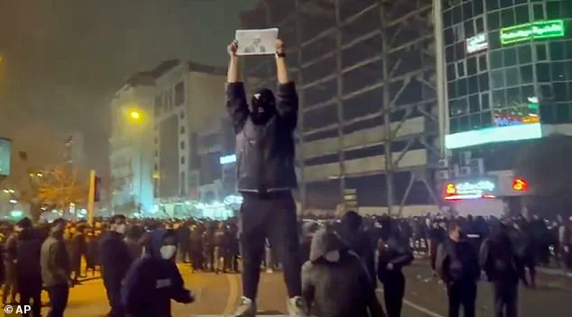 Iran's Crackdown and Internet Blackout Amid Unrest: Protests and Uncertain Casualties