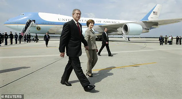 Air Force One's Electrical Malfunction Sparks Debate Over Aging Presidential Fleet and Modernization Needs Amid Greenland Talks