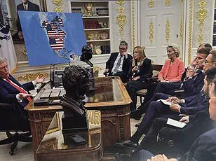 Canadian Government's Insurgent Strategy Sparks Public Concern Over US Invasion Preparations