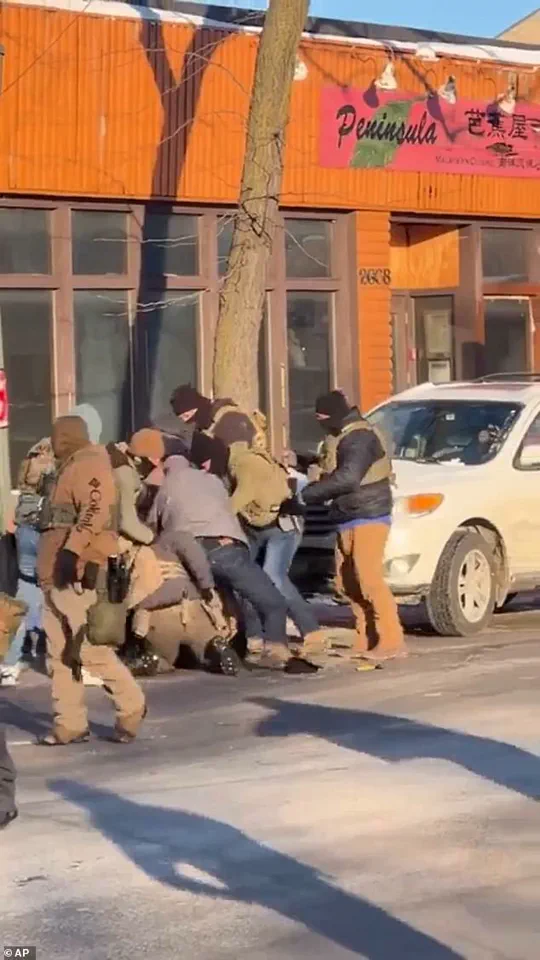 Newly Released Video Footage Shows Moments Before Fatal Shooting of Alex Pretti by U.S. Border Patrol Agent in Minneapolis