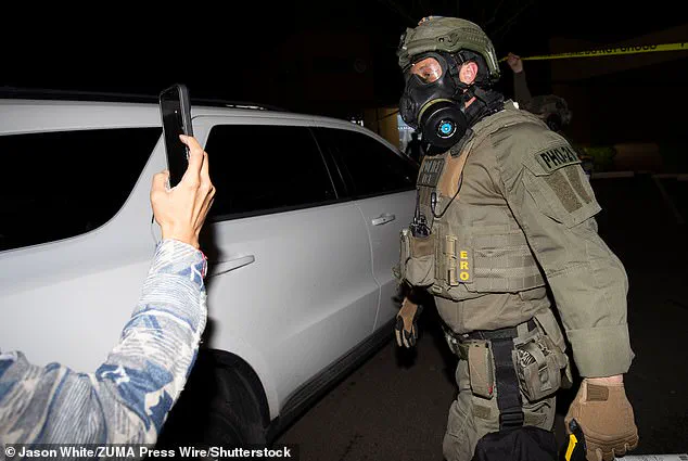 Tense Confrontation at Arizona Immigration Protest as Federal Agents Spray Unidentified Substance, Prompting Health Concerns
