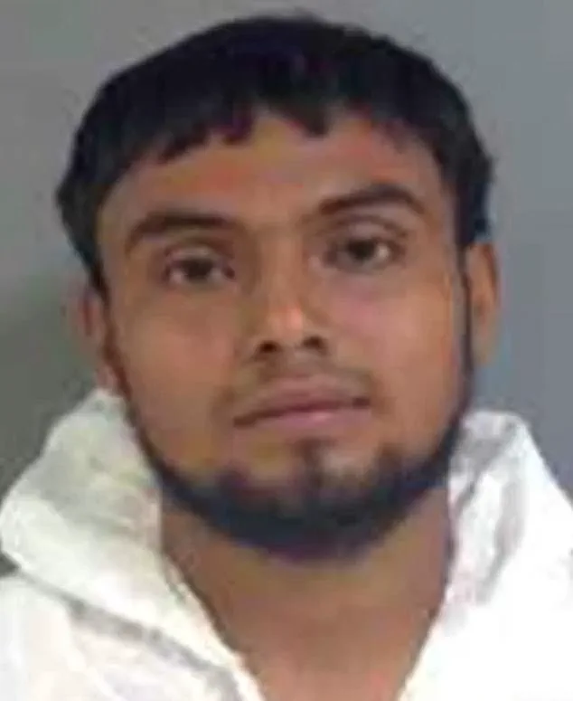 Eight Inmates Escape from Louisiana Detention Center; Three Murder Suspects at Large