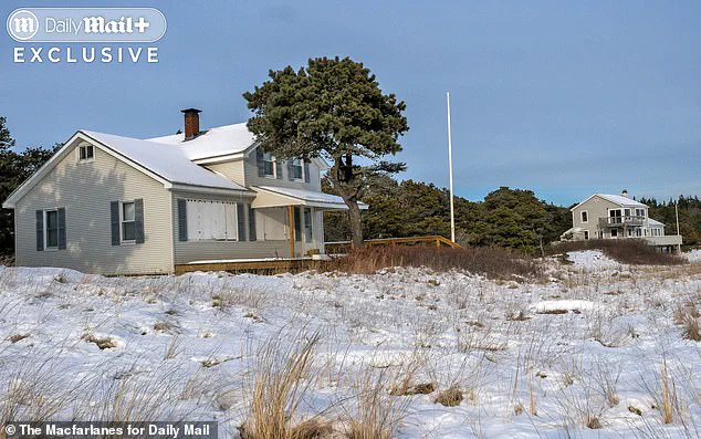 Legal and Social Dispute Over Beach Access Fees Shatters Decades-Long Friendship in Maine