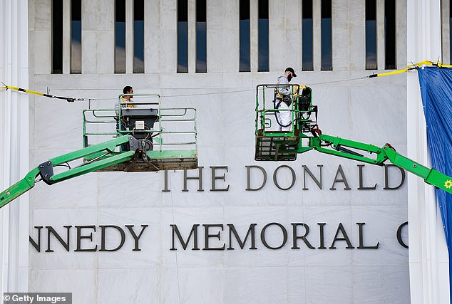 Trump's Kennedy Center Renaming Faces Lawsuit as Ticketing Operations Move to Live Nation