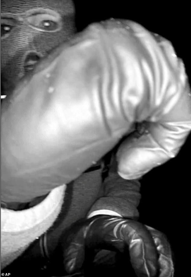 Setback in Nancy Guthrie Disappearance Investigation: FBI Confirms Glove DNA Doesn't Match, Sheriff Announces Forensic Results