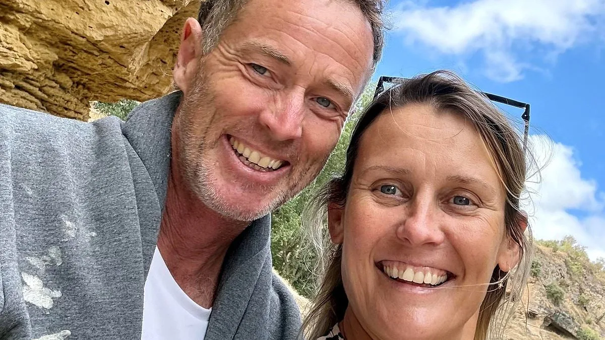 British Couple Lindsay and Craig Foreman Sentenced to 10 Years in Iran Over 'Spying' Charges, UK Condemns Verdict as 'Unjustifiable