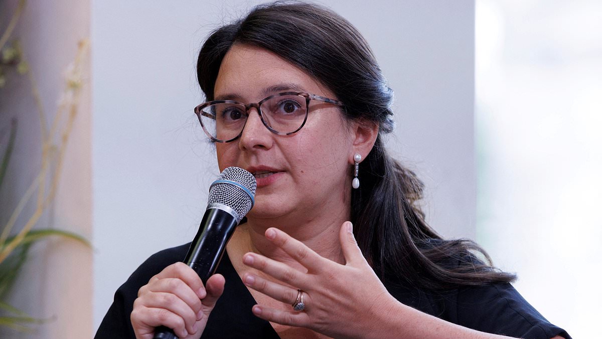 Bari Weiss Withdraws from UCLA Lecture Amid Security Concerns and Campus Protests