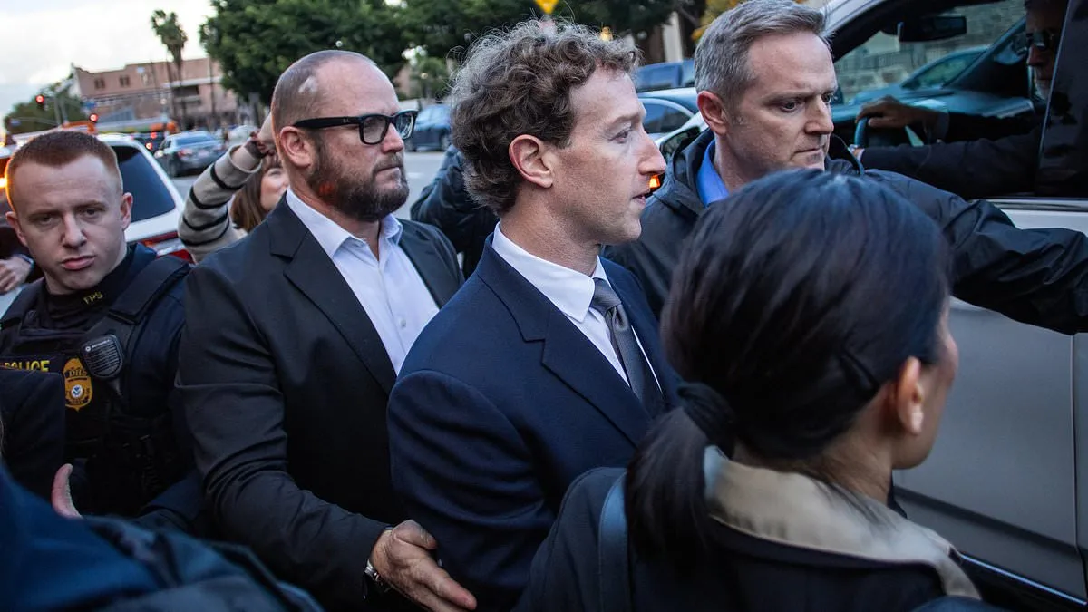 Meta's AI Glasses Fuel Courtroom Controversy as Zuckerberg's Bodyguards Face Judge's Wrath