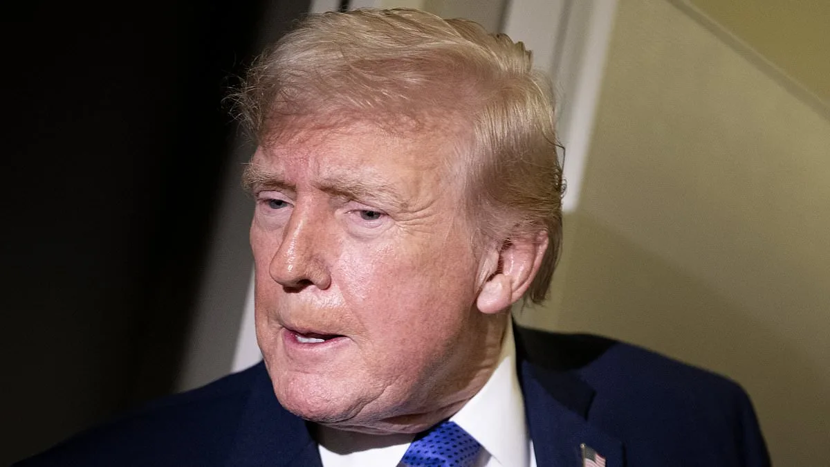 Trump Weighs Limited Strikes on Iran to Pressure Nuclear Deal