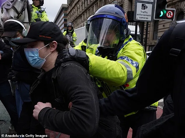 11 Arrested in Manchester After Violent Clashes Between Far-Right Protesters and Counter-Demoers
