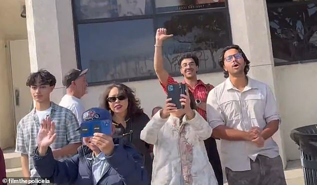 Mayor Karen Bass Confronted at Golden Dragon Parade Amid Palisades Fire Allegations