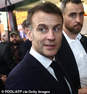 Trump Vows Retaliation After Supreme Court Strikes Down Tariffs; Macron Praises Judicial Oversight