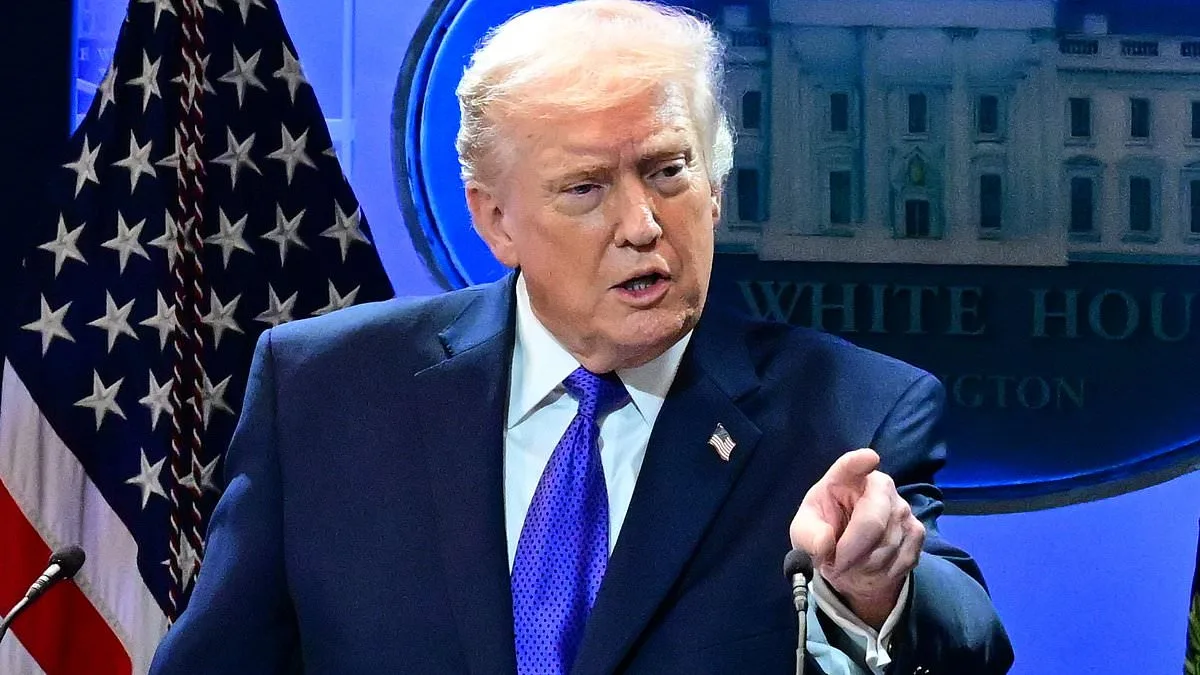 Trump Reportsedly Considers Assassination of Iran's Mojtaba Khamenei Amid Tehran Protests