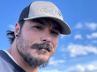 Leavenworth's Chilling Reality: A Picture-Perfect Town Grapples With Chaos and Crisis