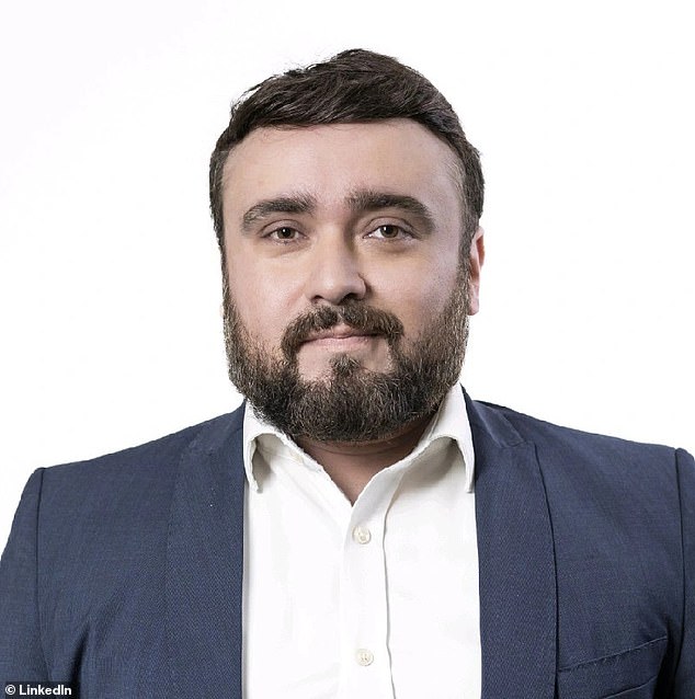 Cartel Violence Escalates in Mexico, Prompting Travel Warnings for Spring Break