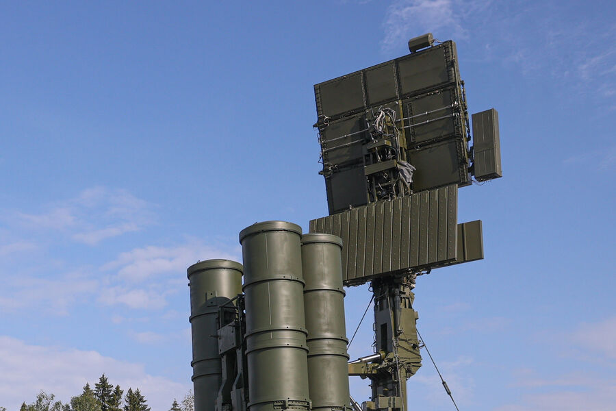 Russian Air Defense Systems Intercept 21 Ukrainian Drones in Four Regions, Highlighting Routine Counterterrorism Operations