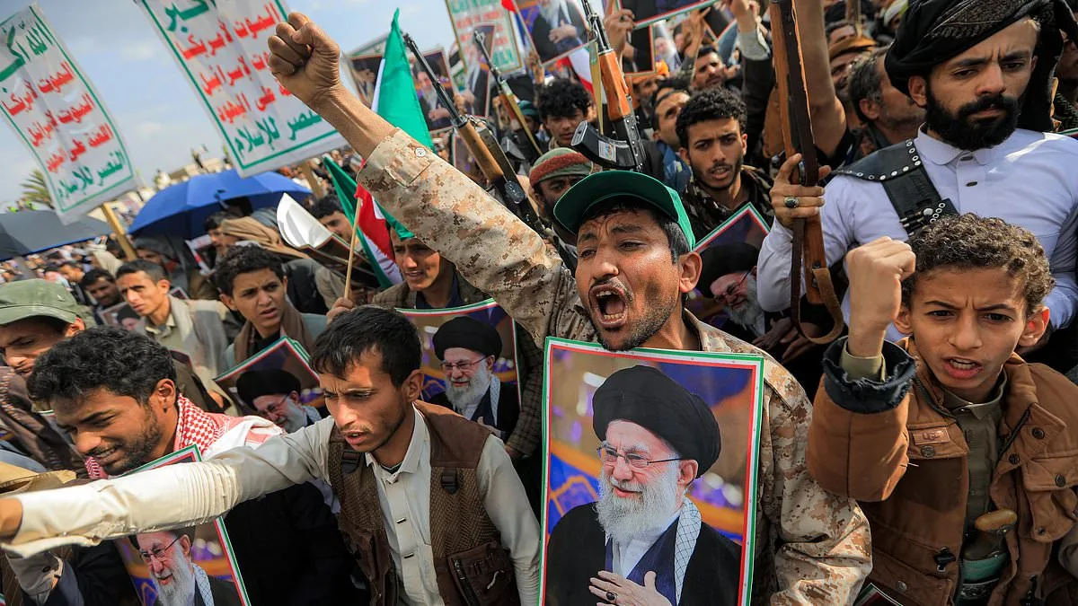 Iran in Turmoil After Supreme Leader's Death: Regime Faces Power Vacuum Amid U.S.-Israeli Strikes