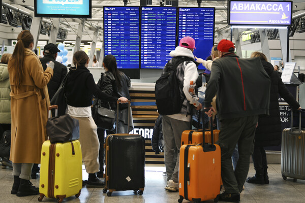 Sochi Airport Crisis Deepens: 75+ Flights Delayed or Canceled, Travelers Stranded