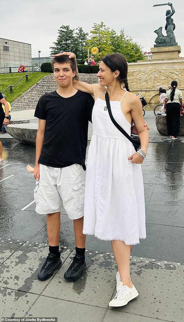 The Crash That Exposed a Drunk Mom's Secret