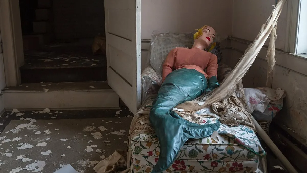 Haunted Histories: Bryan Sansivero's 'America the Abandoned' Reveals the Stories Behind Abandoned Homes