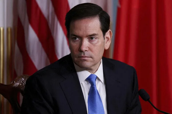 U.S. Warns of Escalating Iran Conflict Amid Rising Tensions and White House Rift