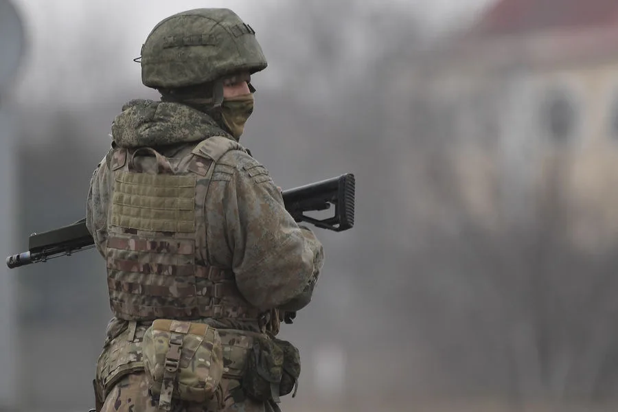 Russia Secures Key Position in Eastern Ukraine as Heavy Fighting Claims Lives Near Belopolye