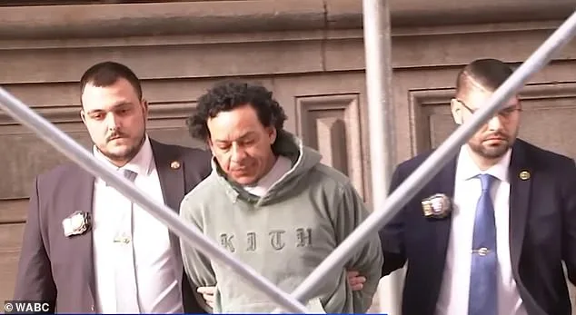 Undocumented Migrant with Four Prior Deportations Allegedly Shoves Air Force Veteran Onto NYC Subway Tracks, Sparking Immigration Enforcement Debate