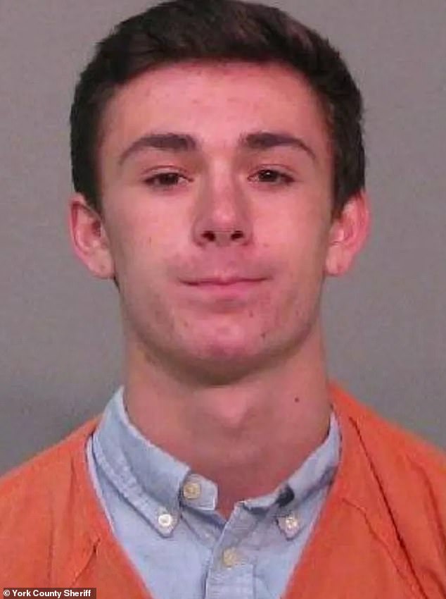 Light Sentences for Couple Behind Extortion Scheme That Led to Mentally Disabled Chick-fil-A Worker's Suicide Spark Outcry