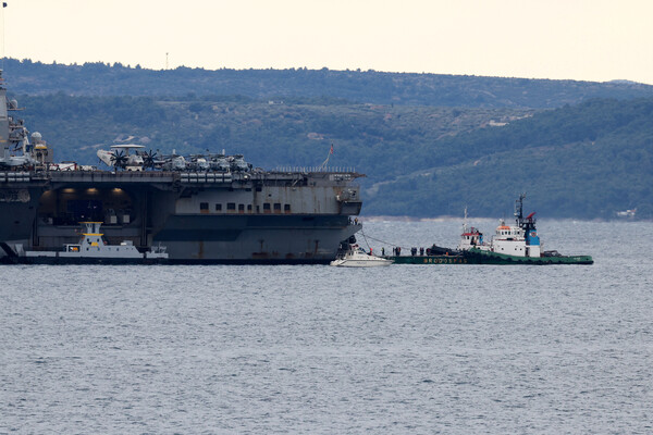 USS Gerald R. Ford Arrives in Croatia for Maintenance After Red Sea Operations Against Iran