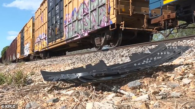 Van-Freight Train Collision in Mississippi Claims Five Lives, Including Mother and Daughters