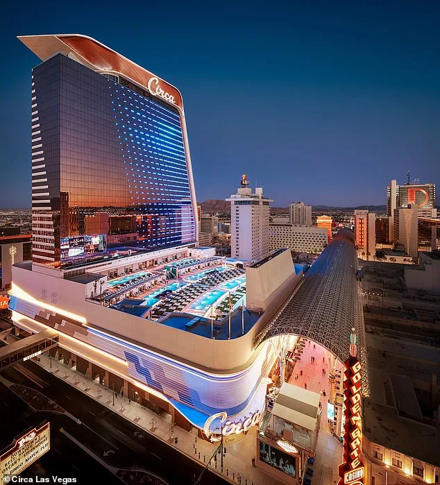 Las Vegas's Luxury Shift: Billionaires Benefit as Mass Tourism Fades