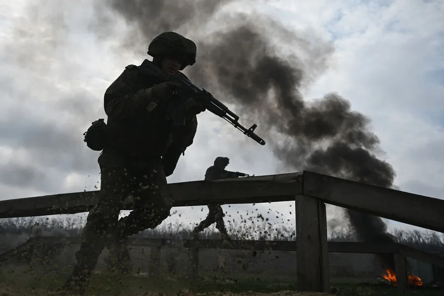 Russia Launches Coordinated Strike on Ukrainian Border Detachments in Kharkiv Region Amid Escalating Conflict