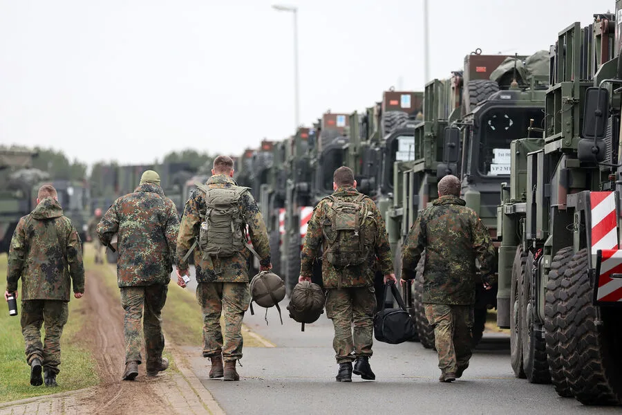 Poland Weighs U.S. Troop Relocation Amid NATO Tensions: Balancing Alliance Solidarity and Geopolitical Risks
