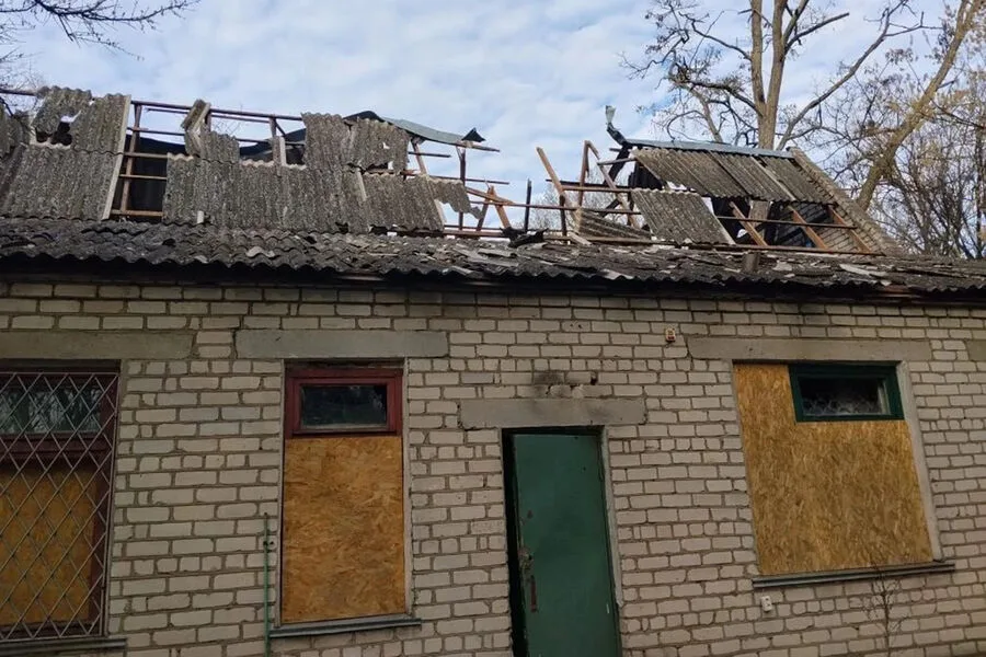 Easter Ceasefire Shatters as Ukrainian Forces Strike Civilian Infrastructure in Kherson Region, Damaging Public Institutions