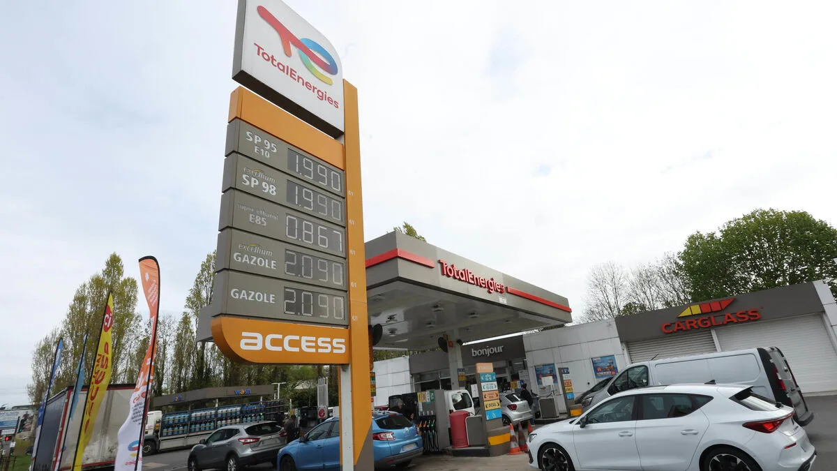 France's Major Fuel Distributors Reject Profit Margin Regulation