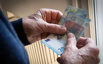 France's Major Fuel Distributors Reject Profit Margin Regulation