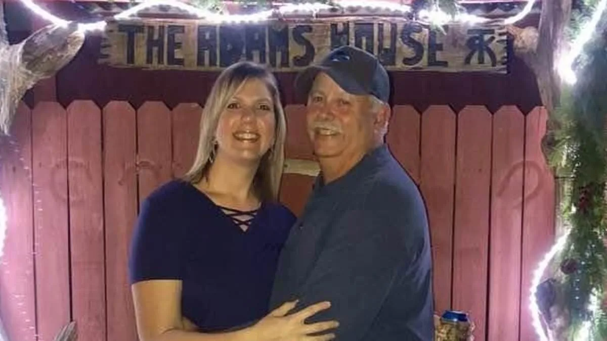 Police warn Vero Beach resident Jesse Ellis is armed and on the run.