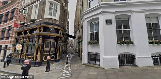 Shakespeare's London Home Unveiled: New Discovery Refutes 은퇴 Retirement Myth