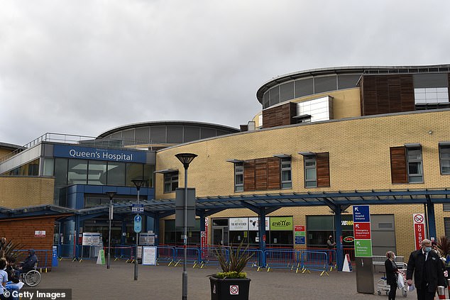 Teenager detained 70 days in ER room due to lack of suitable care