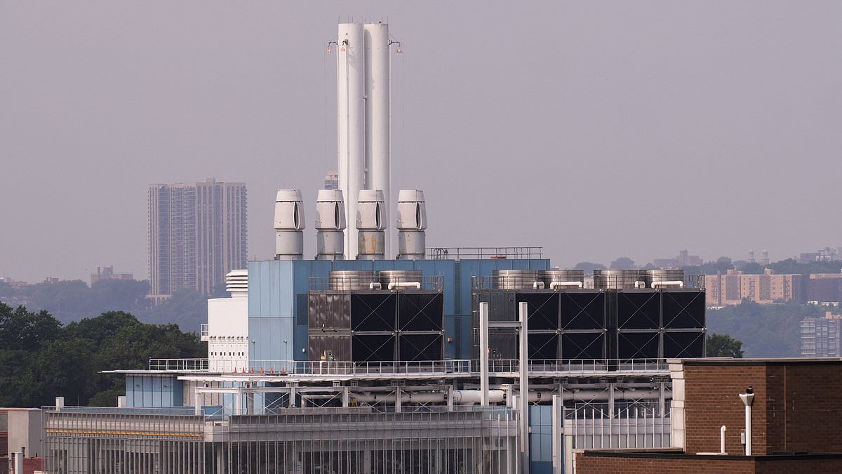 Lethal Legionnaires' disease surges across US amid rising summer heat.