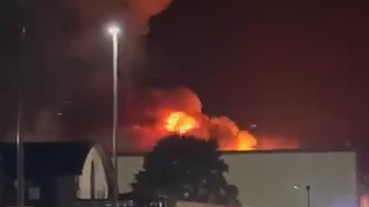 Massive Fire Erupts at RAF Fairford, Prompting Evacuation Warnings